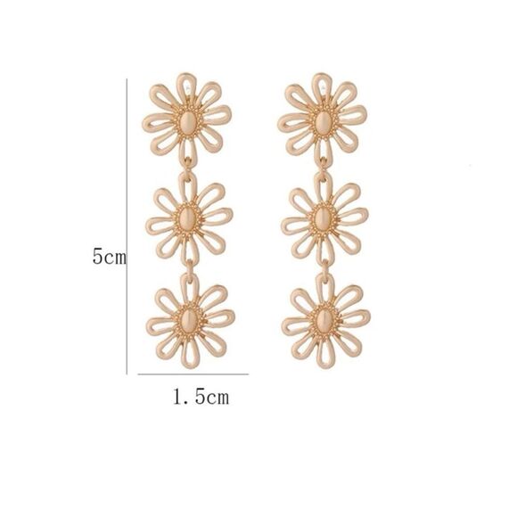 7/$35 FLOWER GOLD DANGLES - Picture 3 of 5